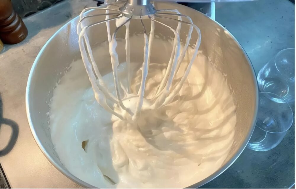 Nur Äpfel und eine geheime Zutat – Das weichste Dessert, das du je probieren wirst