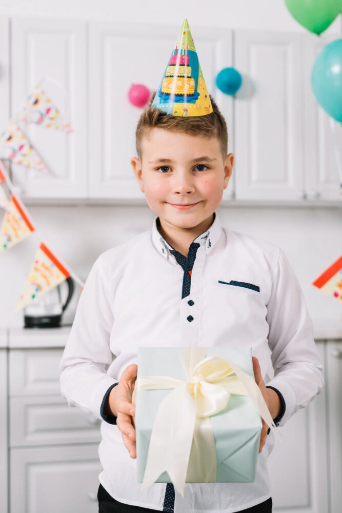 Ich habe auf eine Beförderung verzichtet, die mein Leben hätte verändern können, um in der Nähe meiner Eltern zu bleiben, doch ihr Post am Geburtstag meines Sohnes zerstörte in mir etwas, das man weder mit Worten noch mit Klebeband reparieren kann.